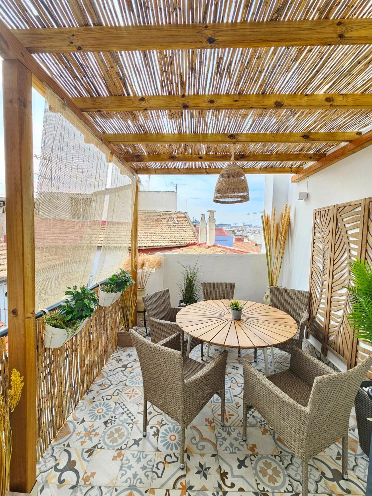 Apartamentos De La Huerta Alicante Eksteriør billede