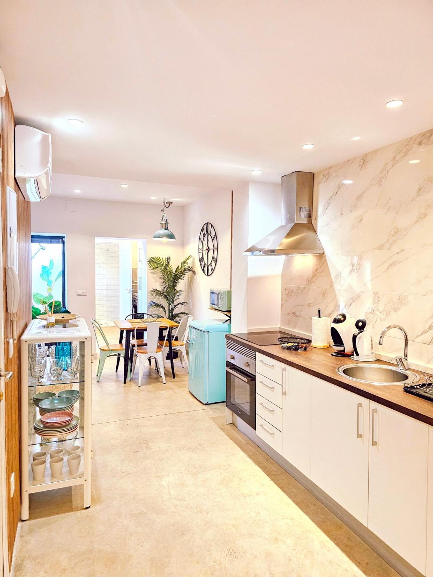 Apartamentos De La Huerta Alicante Eksteriør billede