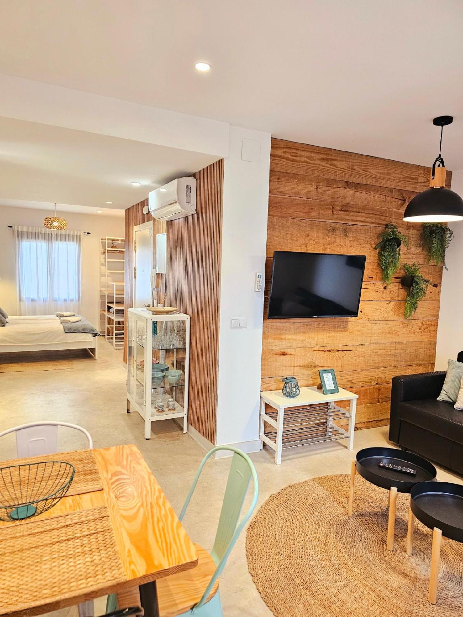 Apartamentos De La Huerta Alicante Eksteriør billede