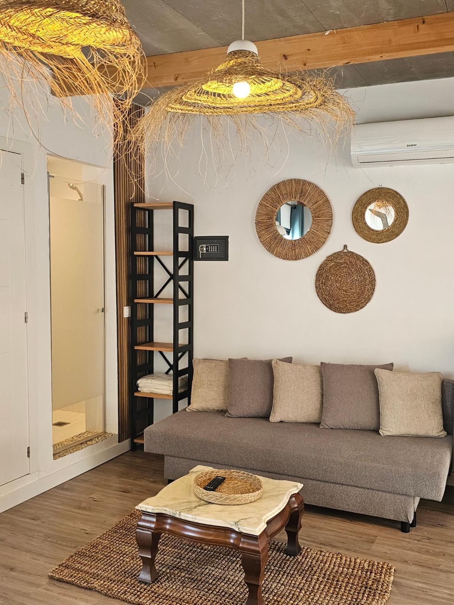 Apartamentos De La Huerta Alicante Eksteriør billede