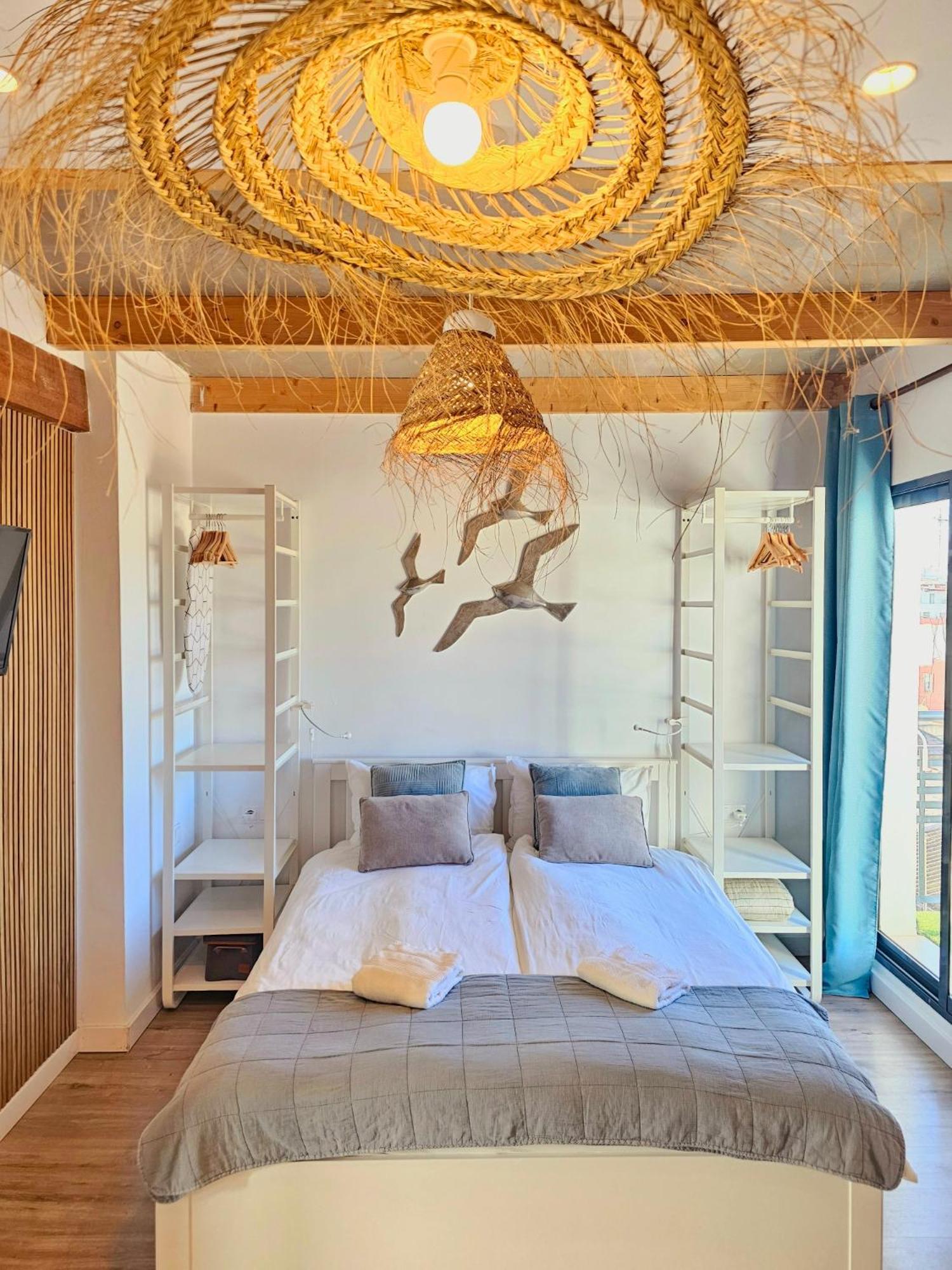 Apartamentos De La Huerta Alicante Eksteriør billede