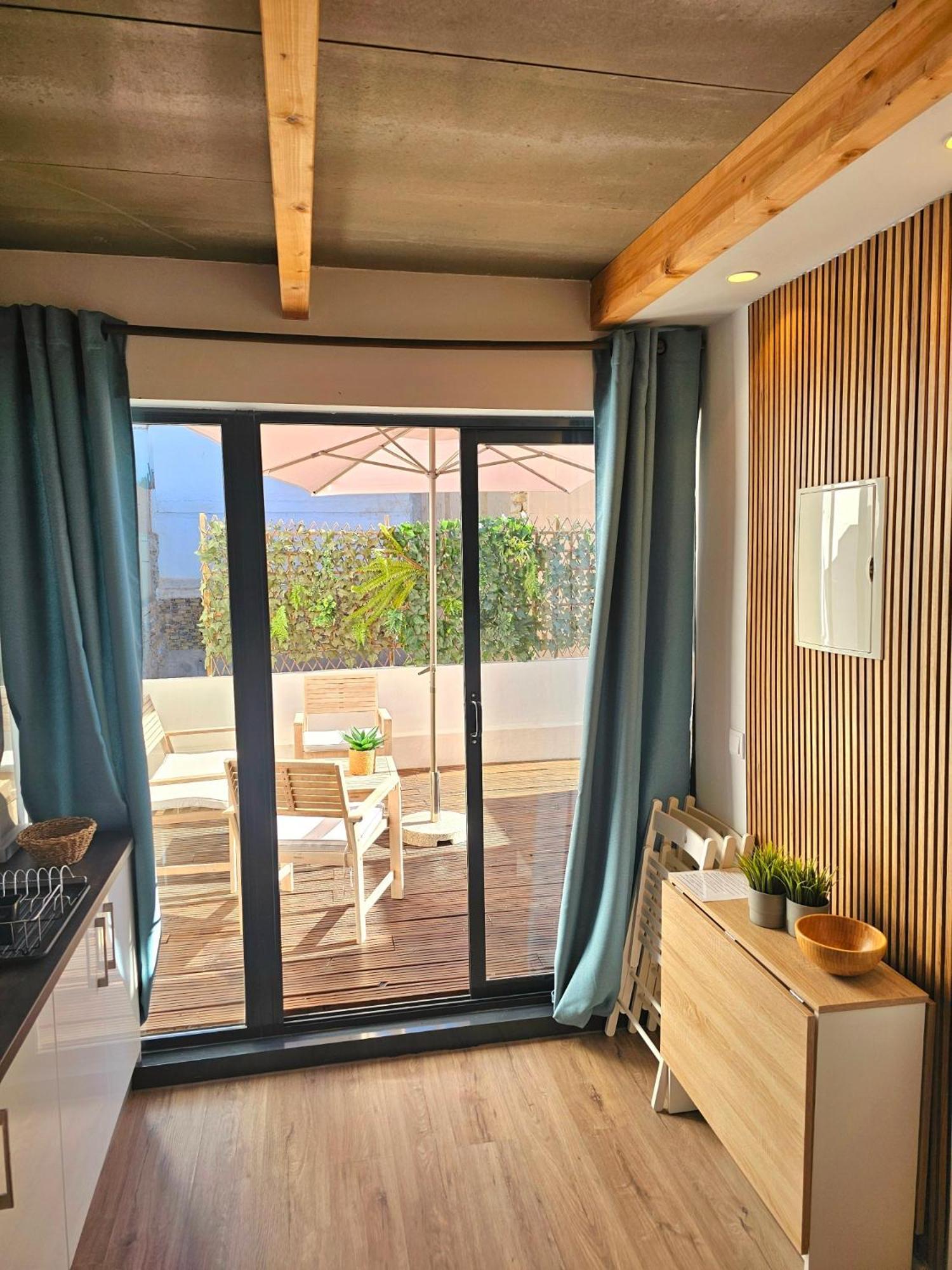 Apartamentos De La Huerta Alicante Eksteriør billede