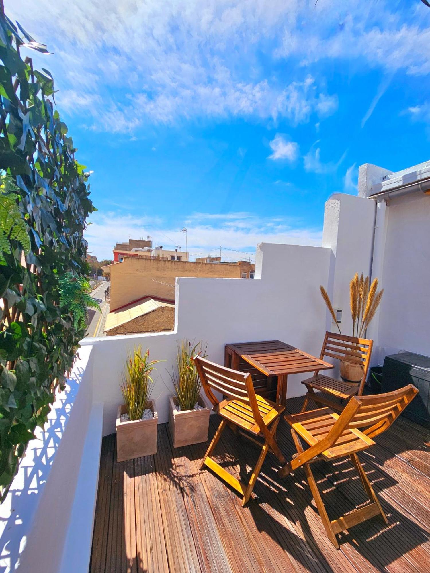 Apartamentos De La Huerta Alicante Eksteriør billede